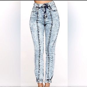 NWT ✅ BLUE TURTLE ⭐️ HIGH RISE SUPER STRETCH JEANS 💙 OVERSIZED !!